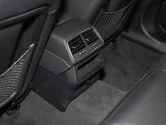 奥迪A6 旅行版 2024款 allroad quattro 55 TFSI 尊享越野型