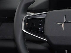 Polestar 4 2024款  单电机标准续航PLUS