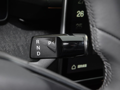 Polestar 4 2024款  单电机标准续航PLUS