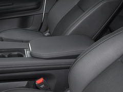 Polestar 4 2024款  双电机长续航PLUS