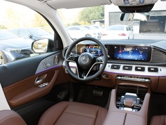 奔驰GLS 2024款 GLS 400 4MATIC