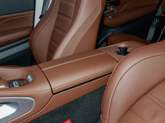 奔驰GLS 2024款 GLS 450 4MATIC 豪华型