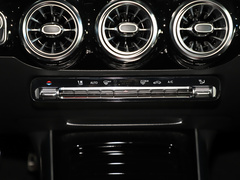 奔驰GLA级AMG 2024款 AMG GLA 35 4MATIC