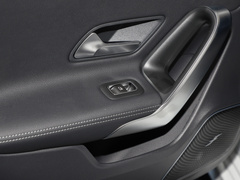 奔驰A级AMG(进口) 2024款 AMG A 35 4MATIC