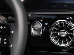 奔驰A级AMG(进口) 2024款 AMG A 35 4MATIC