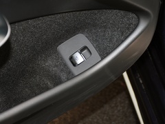 奔驰E级 2024款 E 300 L 豪华型