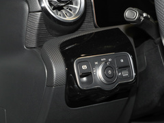 奔驰CLA 2024款 CLA 260 4MATIC 猎跑车