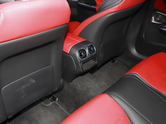 奔驰C级AMG 2024款 AMG C 43 4MATIC