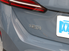 宝马i5 2024款 eDrive 35L 尊享型 豪华套装