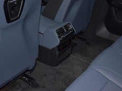 宝马i5 2024款 eDrive 35L 尊享型 豪华套装