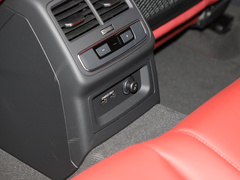 奥迪S4 2024款 S4 3.0TFSI