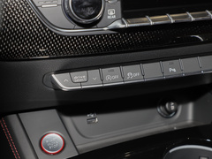 奥迪S4 2024款 S4 3.0TFSI