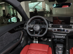 奥迪S4 2024款 S4 Avant 3.0TFSI