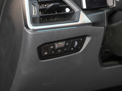 宝马i3 2024款 eDrive 35 L