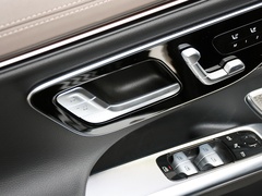 奔驰EQE SUV 2024款 350 4MATIC 豪华版