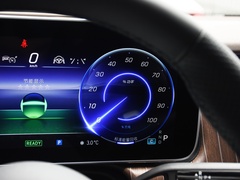 奔驰EQE SUV 2024款 350 4MATIC 豪华版