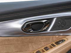 传祺ES9 2024款 PHEV 143km 贺岁版