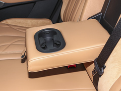 传祺ES9 2024款 PHEV 143km 贺岁版