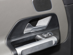 奔驰EQB 2024款 EQB 350 4MATIC