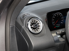 奔驰EQB 2024款 EQB 350 4MATIC