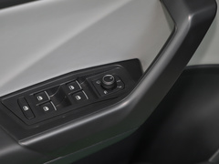 T-ROC探歌 2024款 300TSI DSG两驱辰光版