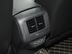T-ROC探歌 2024款 300TSI DSG两驱辰光版