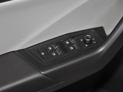 T-ROC探歌 2024款 300TSI DSG两驱星光版