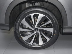 宋PLUS新能源 2024款 荣耀版 EV 520km 旗舰型