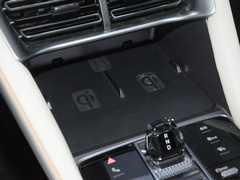 宋PLUS新能源 2024款 荣耀版 EV 520km 旗舰型