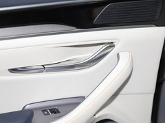 宋PLUS新能源 2024款 荣耀版 EV 520km 旗舰型