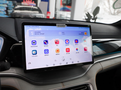 宋PLUS新能源 2024款 荣耀版 EV 520km 旗舰型