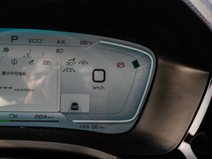 宋PLUS新能源 2024款 荣耀版 EV 605km 旗舰PLUS