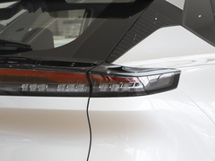 皓瀚 2024款 荣耀版 DH-i 1.5T 豪华型