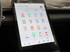 皓瀚 2024款 荣耀版 DH-i 1.5T 豪华型