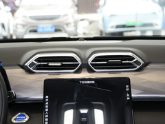 皓瀚 2024款 荣耀版 DH-i 1.5T 豪华型