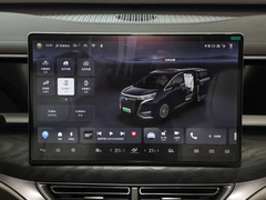 腾势D9 2024款 EV 600 四驱尊贵型