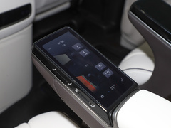 腾势D9 2024款 EV 600 四驱旗舰型