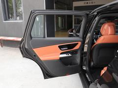 奔馳GLC 2024款 GLC 260 L 4MATIC 動(dòng)感型 5座