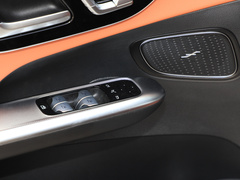奔馳GLC 2024款 GLC 260 L 4MATIC 動感型 5座