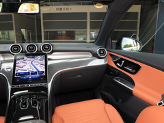 奔馳GLC 2024款 GLC 260 L 4MATIC 動感型 5座