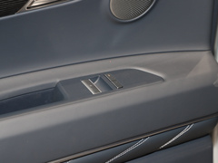 捷尼赛思GV80 2024款 2.5T 四驱豪华版 5座