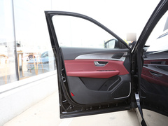 捷途X70 PLUS 2024款 冠军版 1.5T 手动冠军 7座