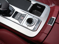 捷途X70 PLUS 2024款 冠军版 1.5T 手动冠军 7座