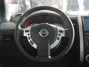 东风日产 2.5L CVT 方向盘整体