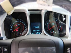 雪佛兰(进口)  3.6L 自动 方向盘后方仪表盘