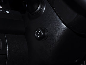 雷克萨斯  570 方向盘调节