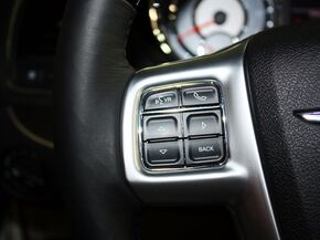 克莱斯勒(进口)  3.6L 自动 方向盘左侧
