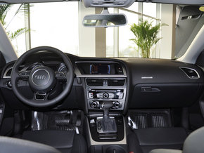奥迪(进口)  2.0T 中控台整体