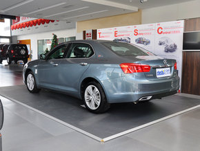 北京汽车(绅宝)  2.3T 自动 车辆左后45度视角