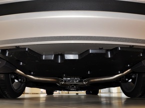 玛莎拉蒂  3.0T 后底部特写